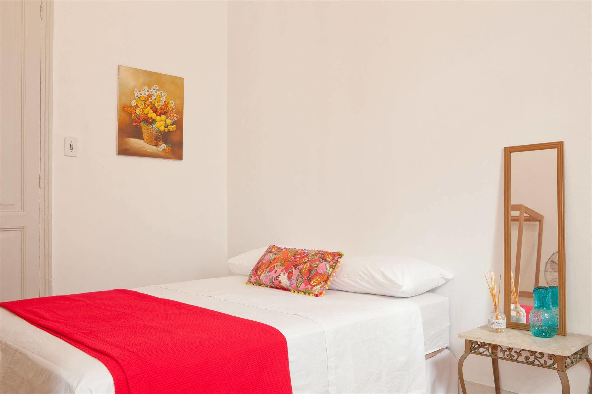 Olia Hostel B&B リオデジャネイロ エクステリア 写真