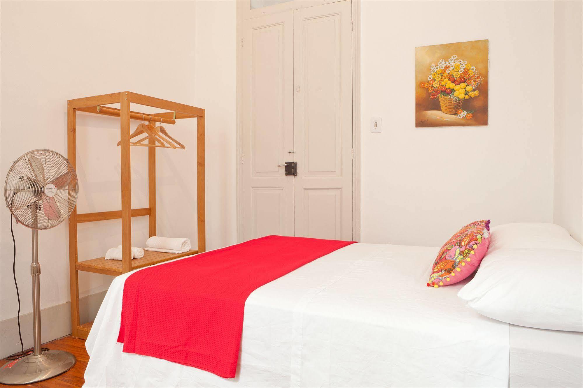 Olia Hostel B&B リオデジャネイロ エクステリア 写真